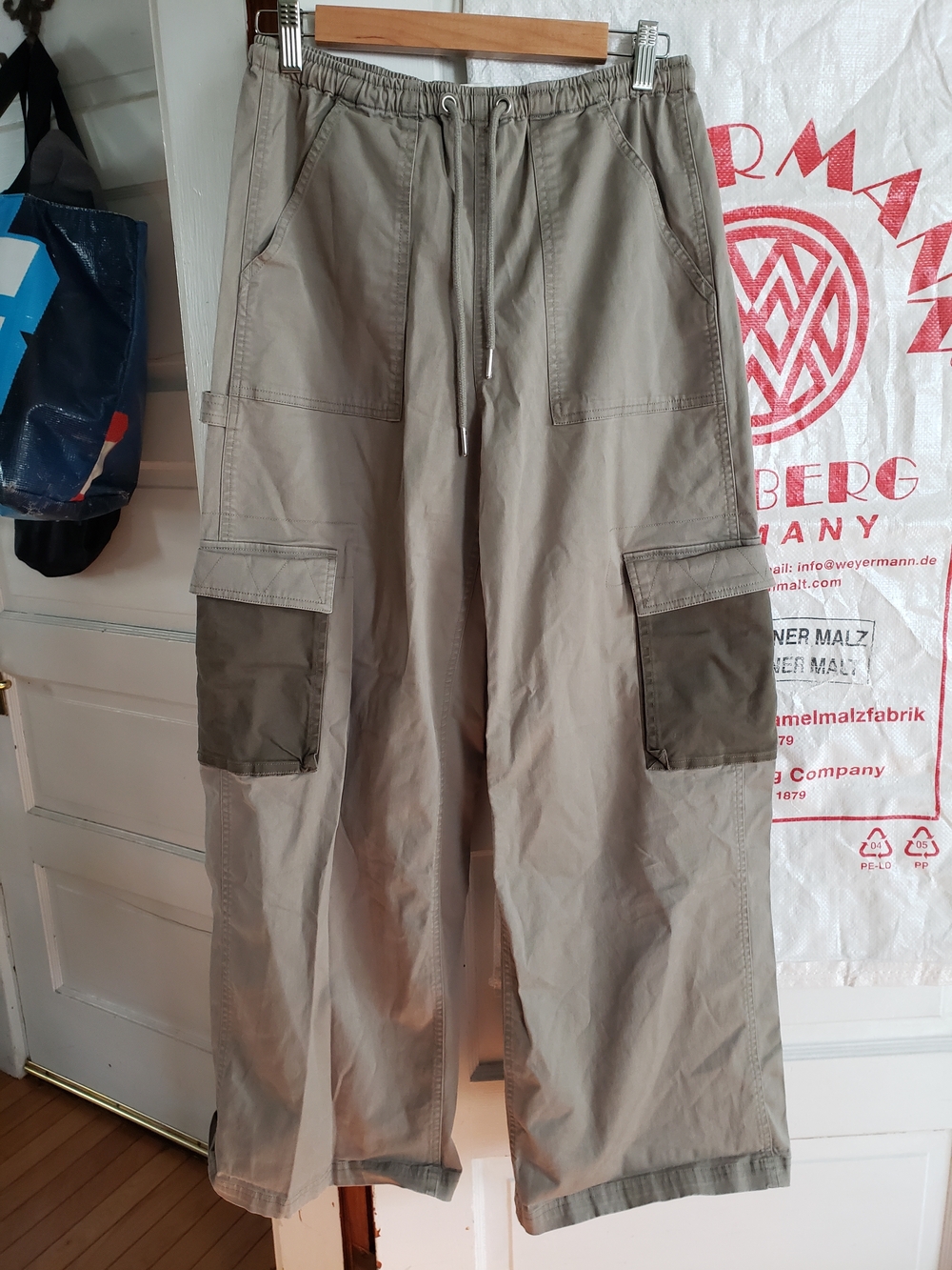 Abercrombie & Fitch Cargo Pants